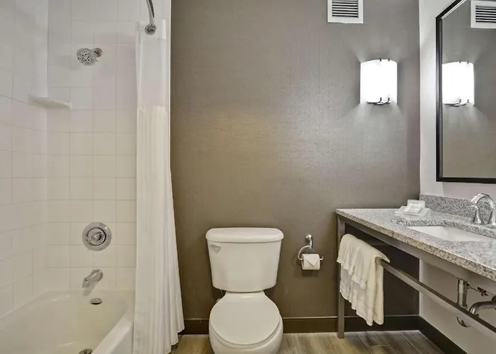 Hilton Garden Inn Oshkosh